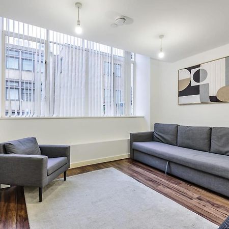 Stylish Urban Retreat In The Heart Of ليفربول المظهر الخارجي الصورة