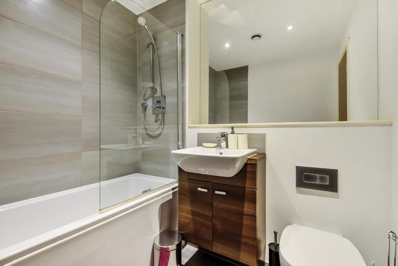 Stylish Urban Retreat In The Heart Of ليفربول المظهر الخارجي الصورة